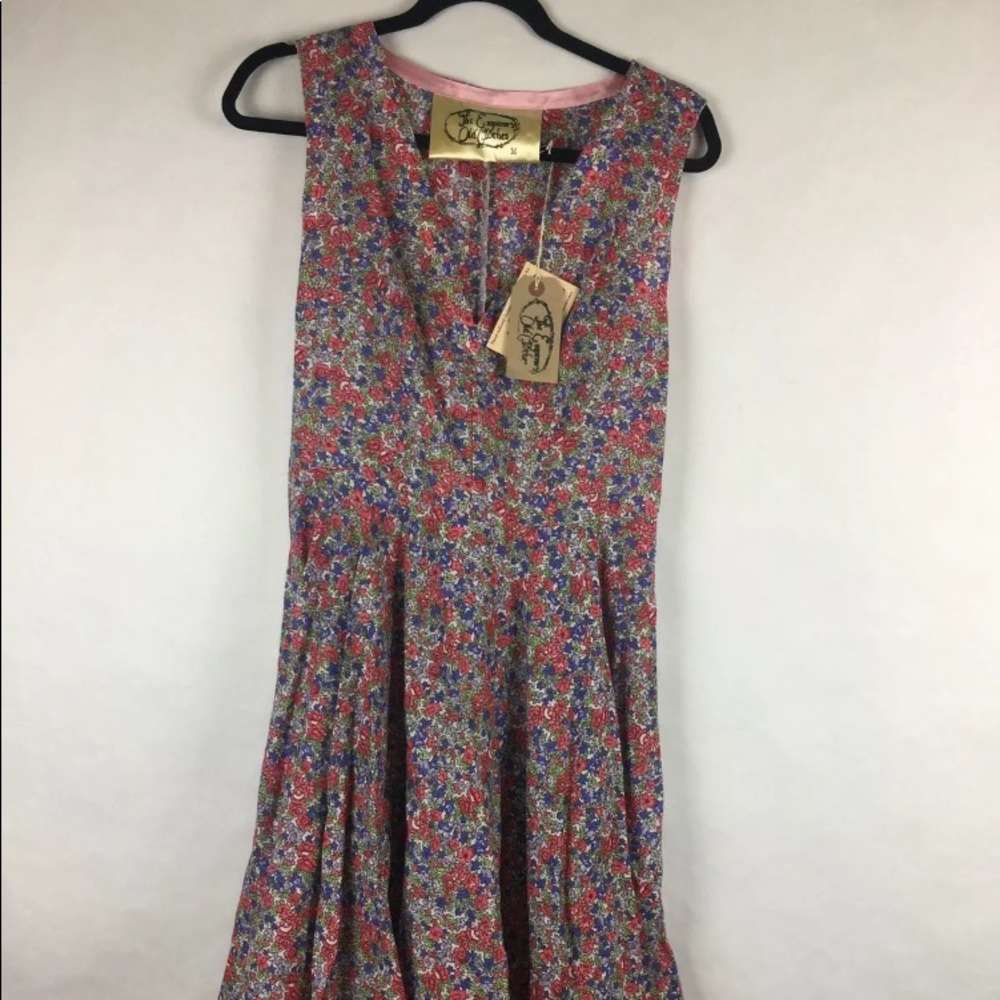 The Emperor's Old Clothes Floral Midi Dress V-Neck Sleeveless Red Blue Medium